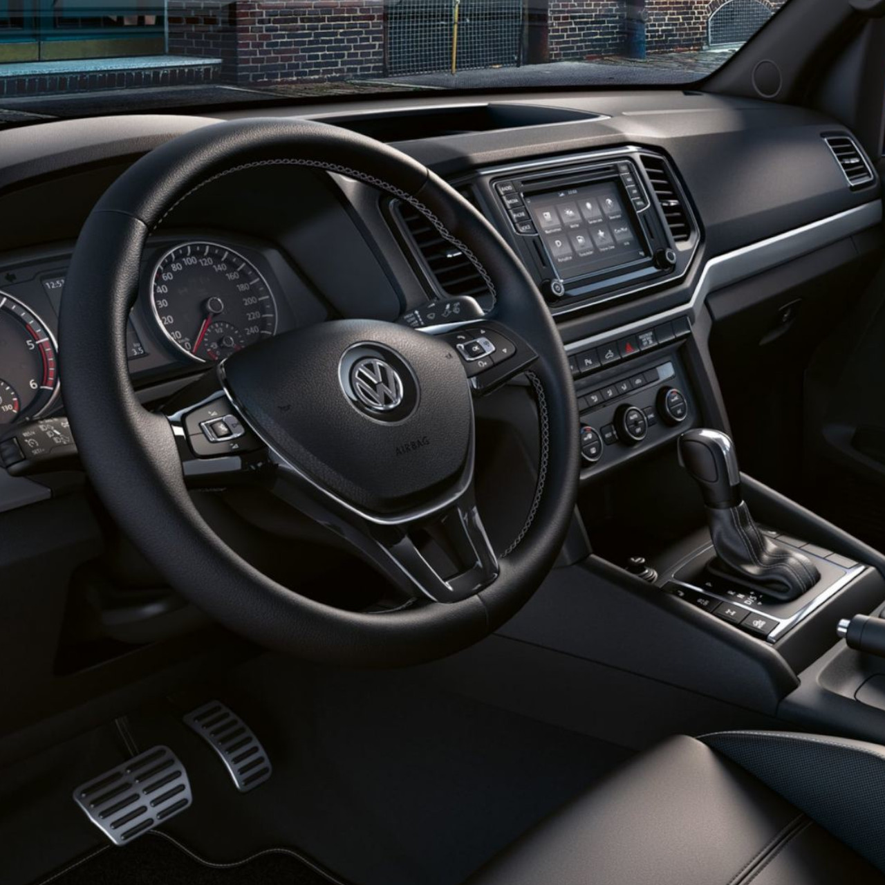 VW Amarok Cockpit mit Lenkrad